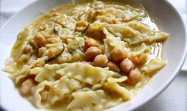 Pasta and Chickpeas Soup, “Pasta e Ceci”